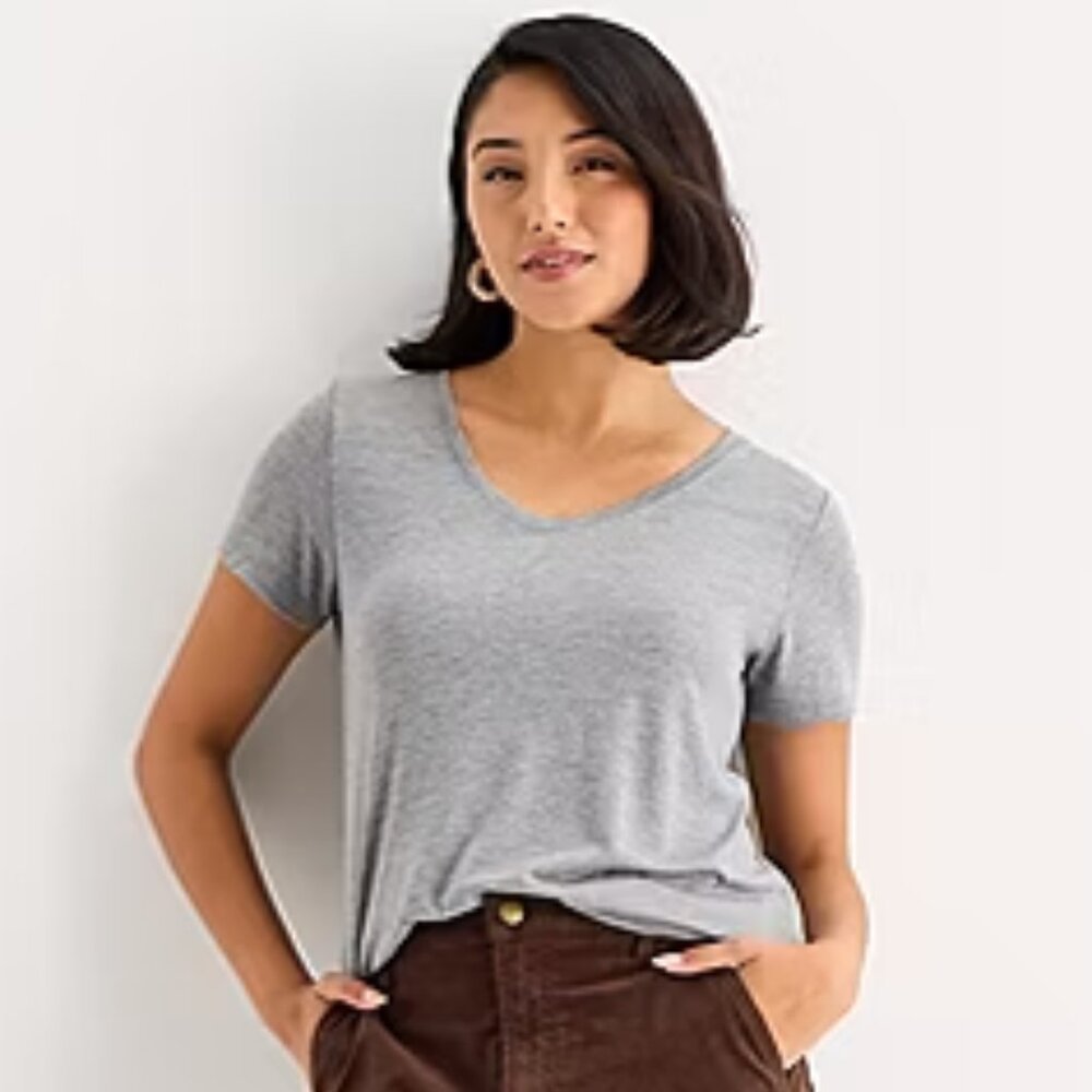 NWT a.n.a Womens Scoop Neck Short Sleeve T-Shirt, Gray, Large